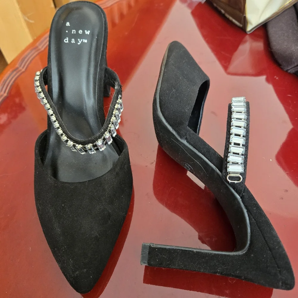 Jaz Slip On Mule Pumps Crystals 1.75